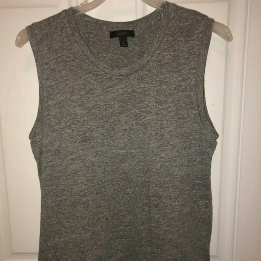 J. Crew Sleeveless Top‎ Black Gray Small Ruffled